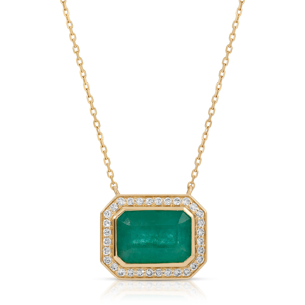 Green Majesty Collection with 3.48 CT Natural Emerald Gemstone Cushion Shape Center 28 Side Diamonds 0.29 CTS set on 14K Yellow Gold 4.64 Gr