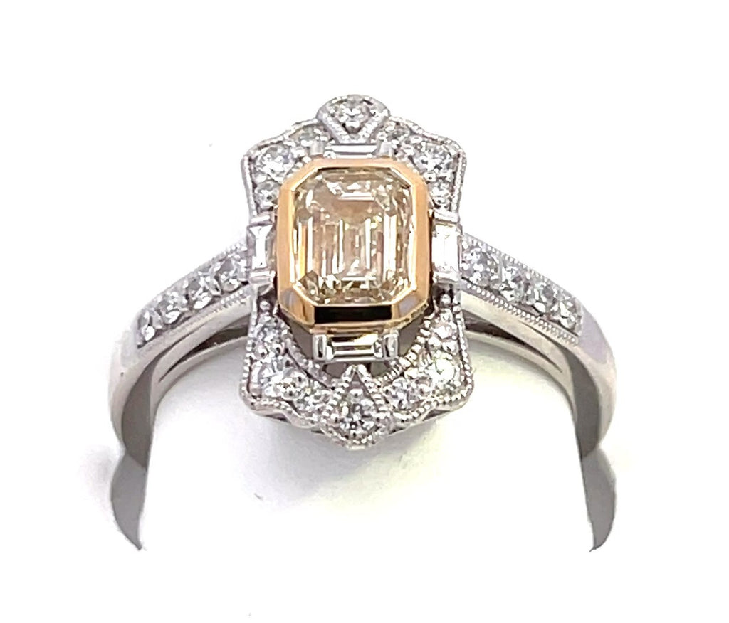 Vintage Collection 1.31CTW 0.91 EM Center DIA & 26 pcs Diamonds sides 6.42 gm Platinum  Ring