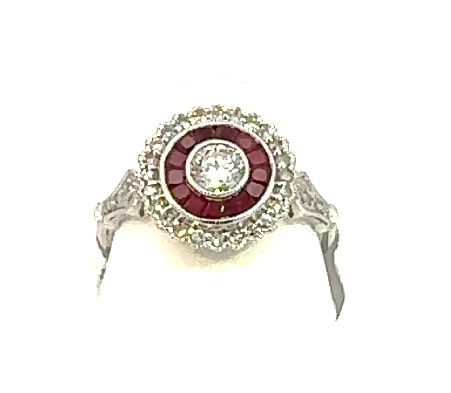 Vintage Collection 0.56CTW / 0.30 CTR Round & 36 PCS 0.26CTS DIA RD Side Stones & 14 PCS Ruby 0.88 CTS Set On 2.61GR 14KWG Ring