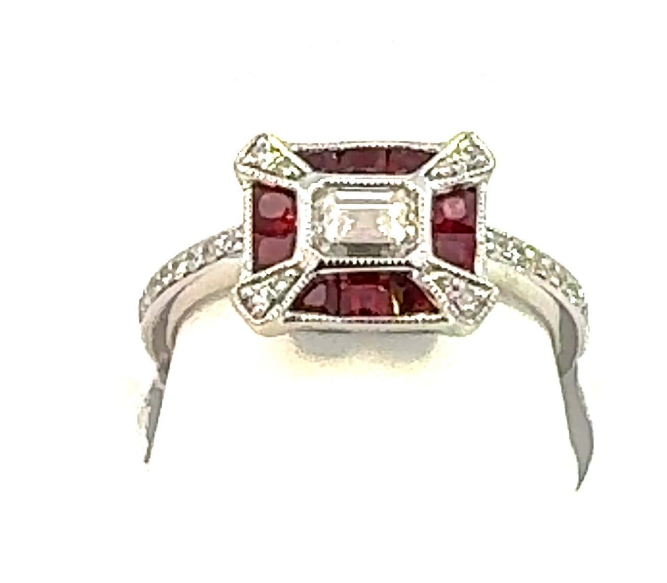 VINTAGE COLLECTION 0.58CTW, 0.12CTS DIA 24 PCS & 0.39CTS RUBY 10 PCS, SET ON 2.95GR 14KWG RING