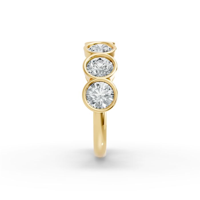 Round Shape Diamond Anniversary Band in Gold