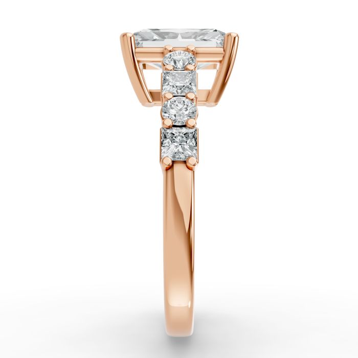Radiant Shape Diamond Bridal Ring in Gold