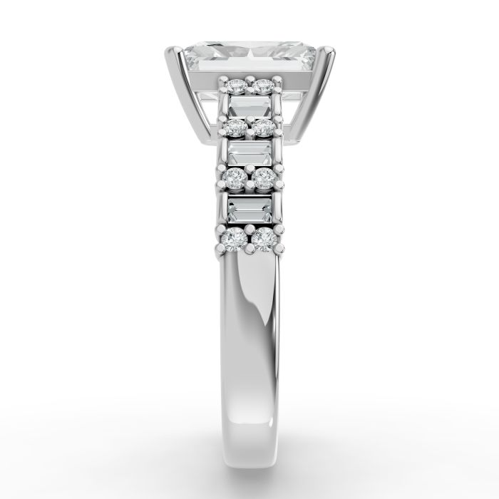 Radiant Shape Diamond Bridal Ring in Gold