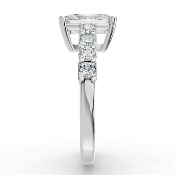 Radiant Shape Diamond Bridal Ring in Gold