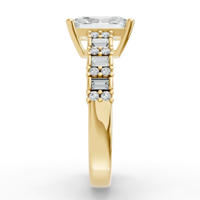 Radiant Shape Diamond Bridal Ring in Gold
