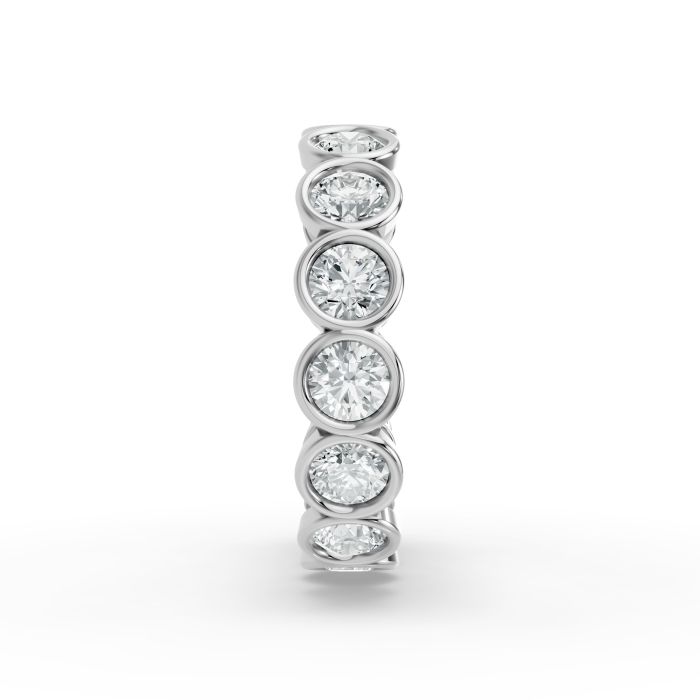 Round Shape Diamond Eternity Bands in Gold
