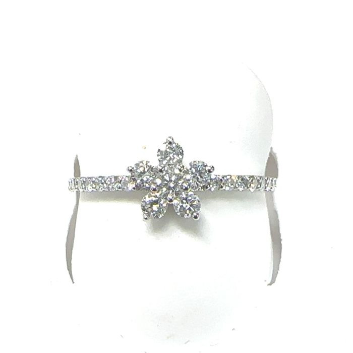 Sparkles Rings  0.45   with 0.45  Round Lab Grown Diamond Sides set on 0.74gr 10k WG