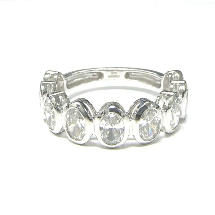 LUCY Collection Rings with 9 pcs 1.99 ctw set on 2.59 gr 14k WG 2.99 GW