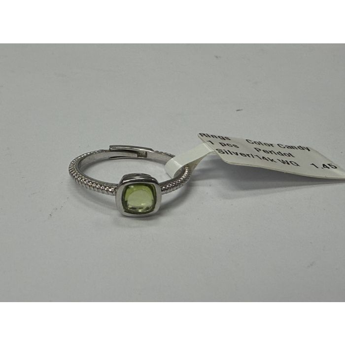 Color Candy Collection Rings with 1 pcs 5MM CU Peridot set on 1.45 gr SS/14k WG 