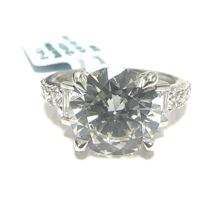 14KW LAB GROWN DIAMOND ENGAGEMENT RING NON CERT F-G VS+ 1RD-4.02CT 12D-0.63CTW 14KW-3.434GR