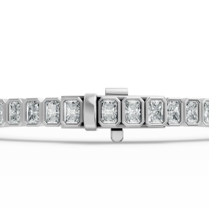 Radiant Shape Diamond Bracelets in Gold