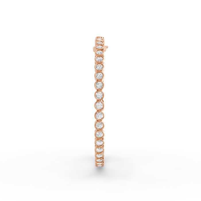 Round Shape Diamond Bracelets in Gold