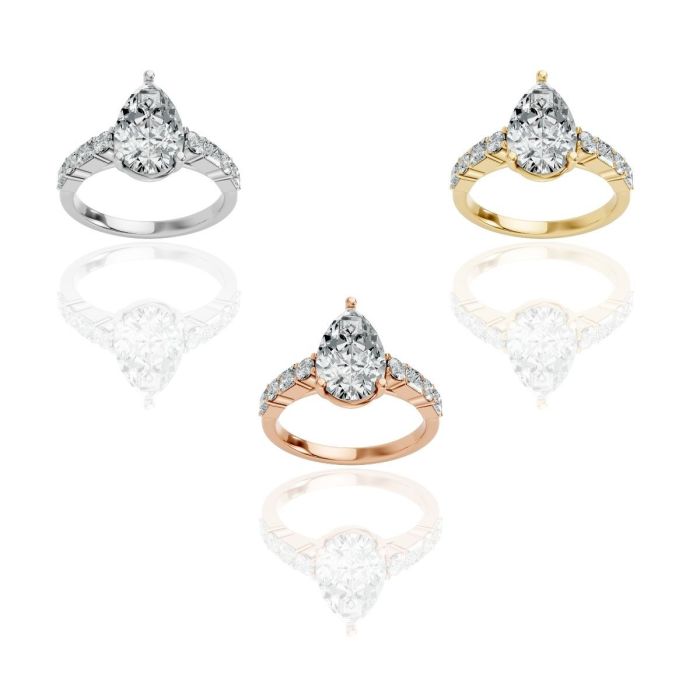 Pear Shape Diamond Bridal Ring in Gold