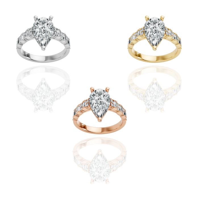 Pear Shape Diamond Bridal Ring in Gold