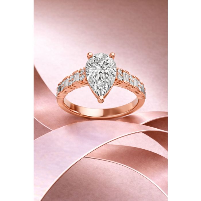 Pear Shape Diamond Bridal Ring in Gold