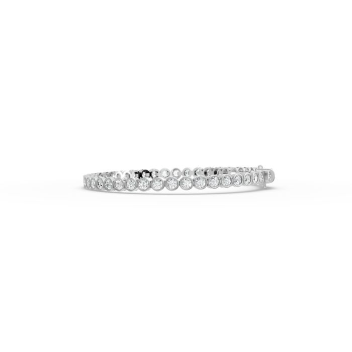 Round Shape Diamond Bracelets in Gold