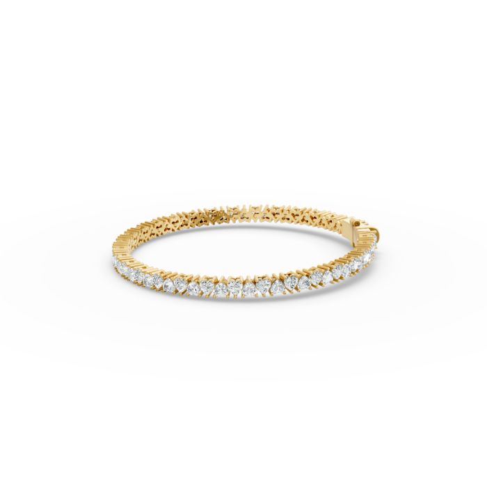 Heart Shape Diamond Bracelets in Gold