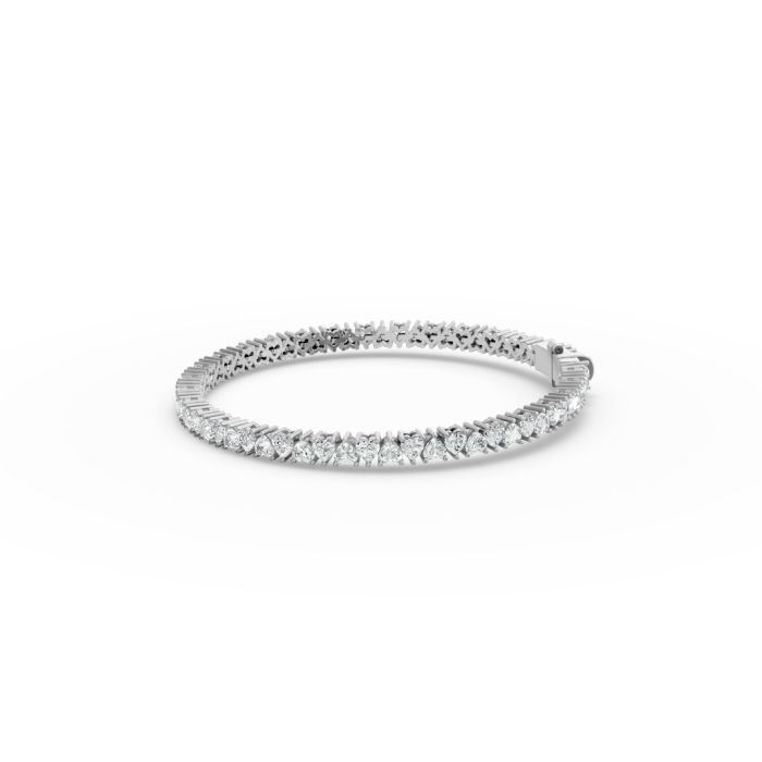 Heart Shape Diamond Bracelets in Gold
