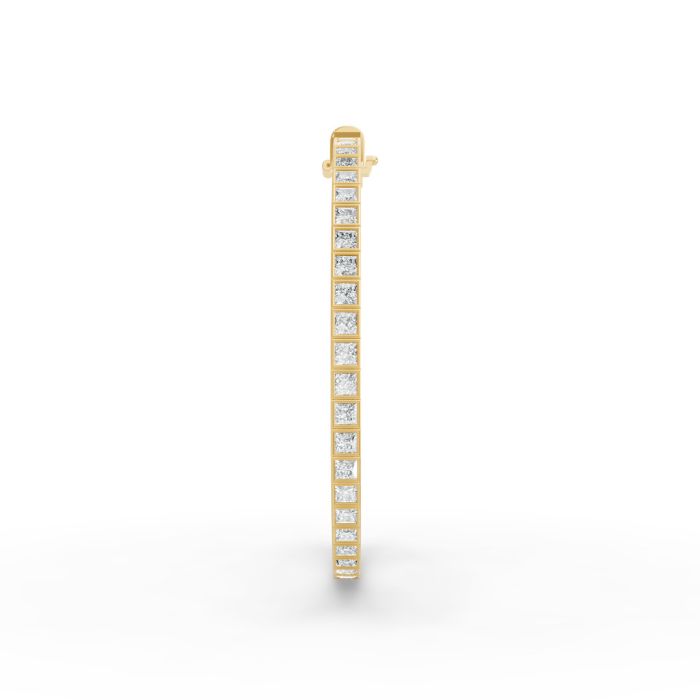 Princess Shape Diamond Bracelets in Gold