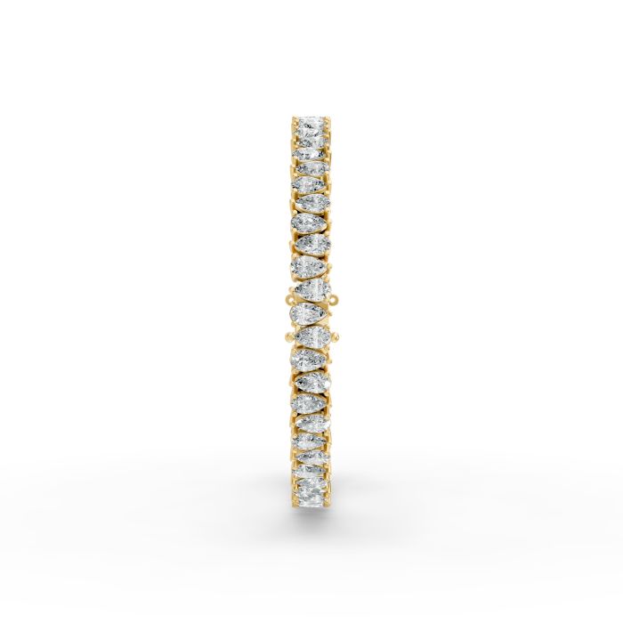 Pear Shape Diamond Bracelets in Gold