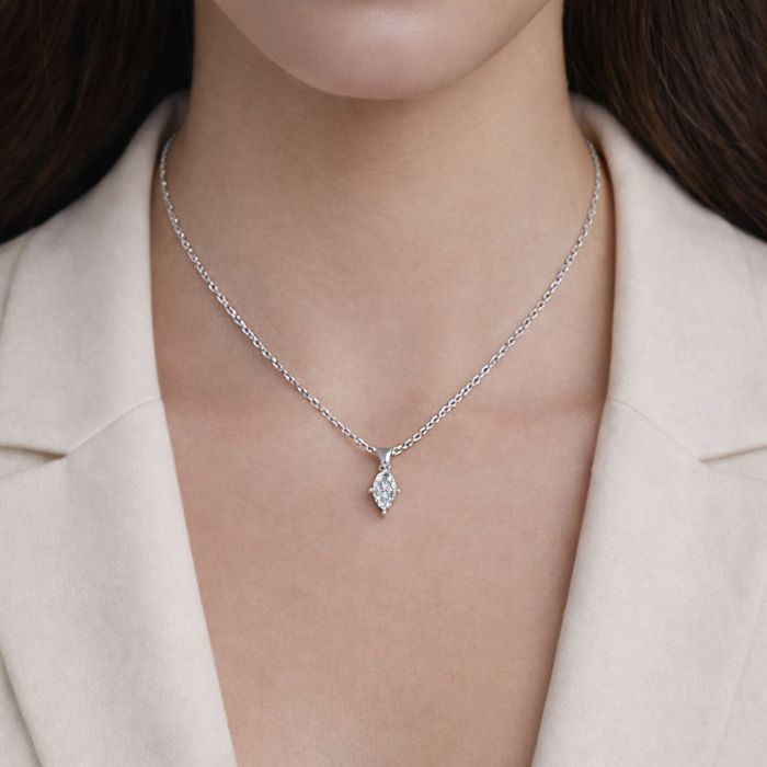 4 Prong Solitaire Pendant