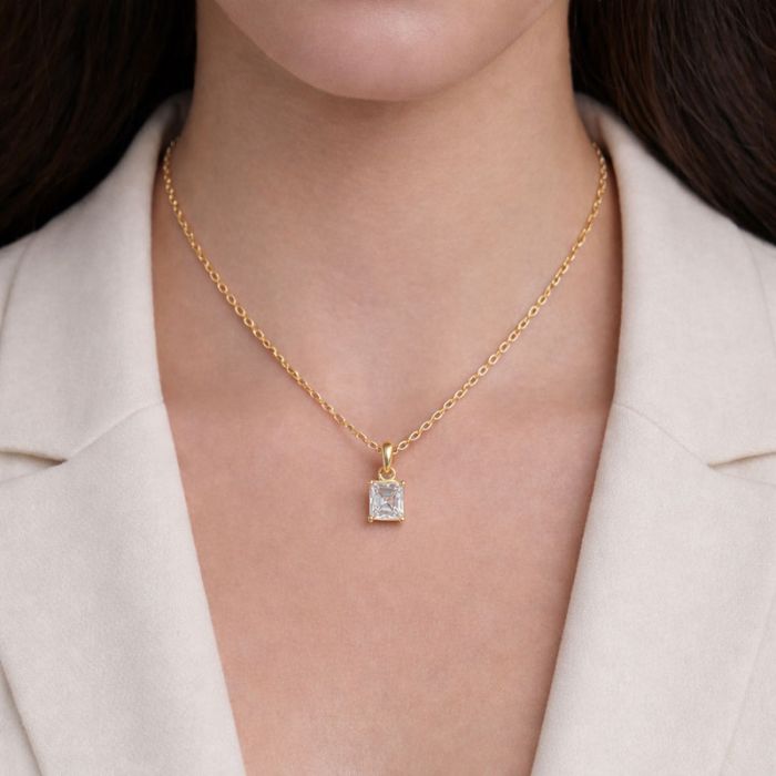 4 Prong Solitaire Pendant