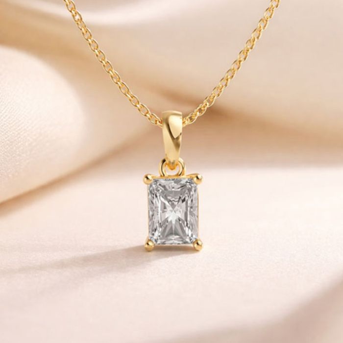 4 Prong Solitaire Pendant