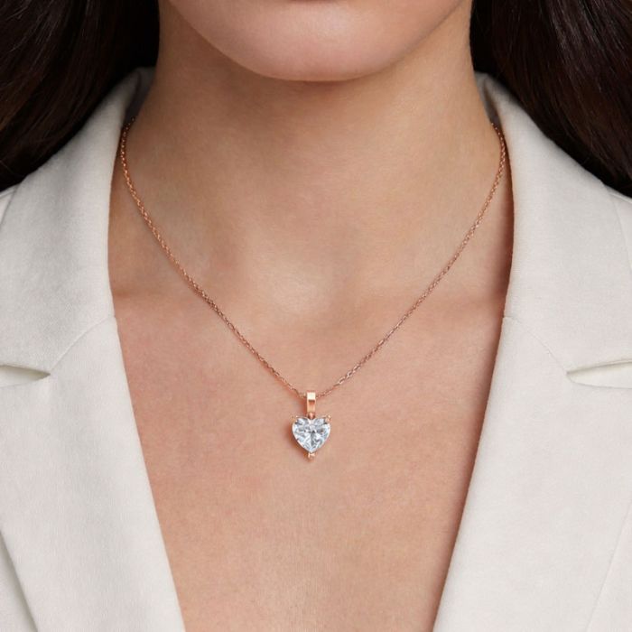 3 Prong Solitaire Pendant