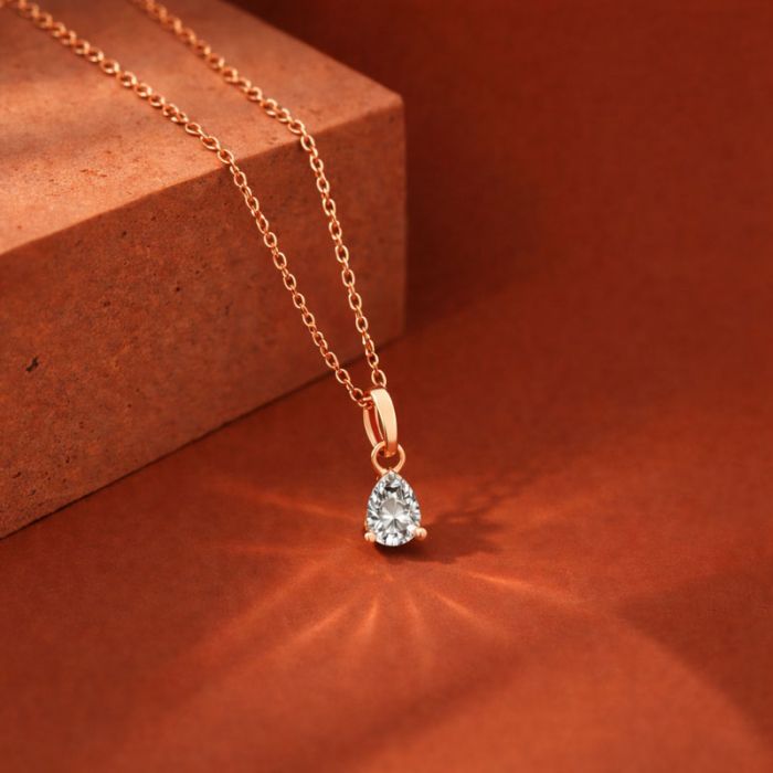 3 Prong Solitaire Pendant