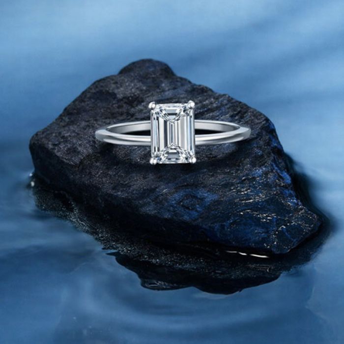 4 Prong Solitaire Ring