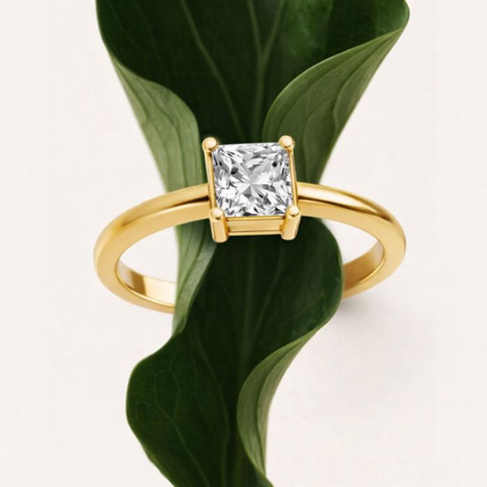 4 Prong Solitaire Ring